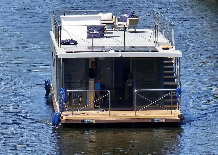 Bateau-hôtel Waterbliss